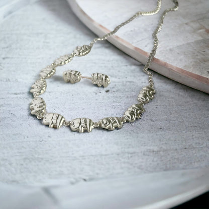 Gaja Necklace Set