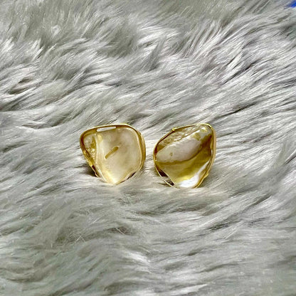 Ivory - The Mother of Pearl Earrings
