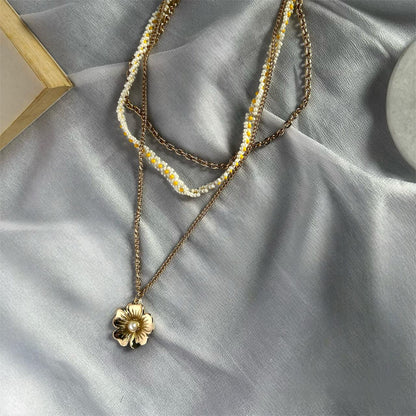 Dazzle Bloom Trio Necklace